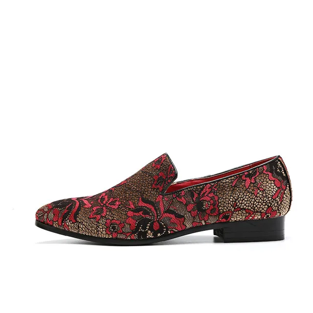 Red Loafers Merkmak/Осенняя обувь с вышивкой; мужские лоферы без шнуровки; мягкая удобная повседневная обувь; вечерние и свадебные мужские туфли; большие размеры 37-48 - Цвет: Red Loafers