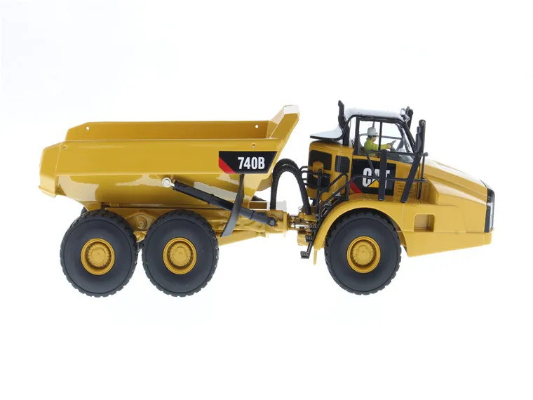 Литая игрушка модель DM 1:50 Caterpillar Cat 740 B шарнирный буксир/самосвал Инженерная