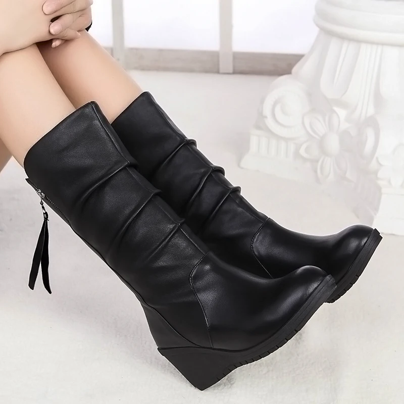 Женские ботинки до середины икры теплые зимние из водонепроницаемой