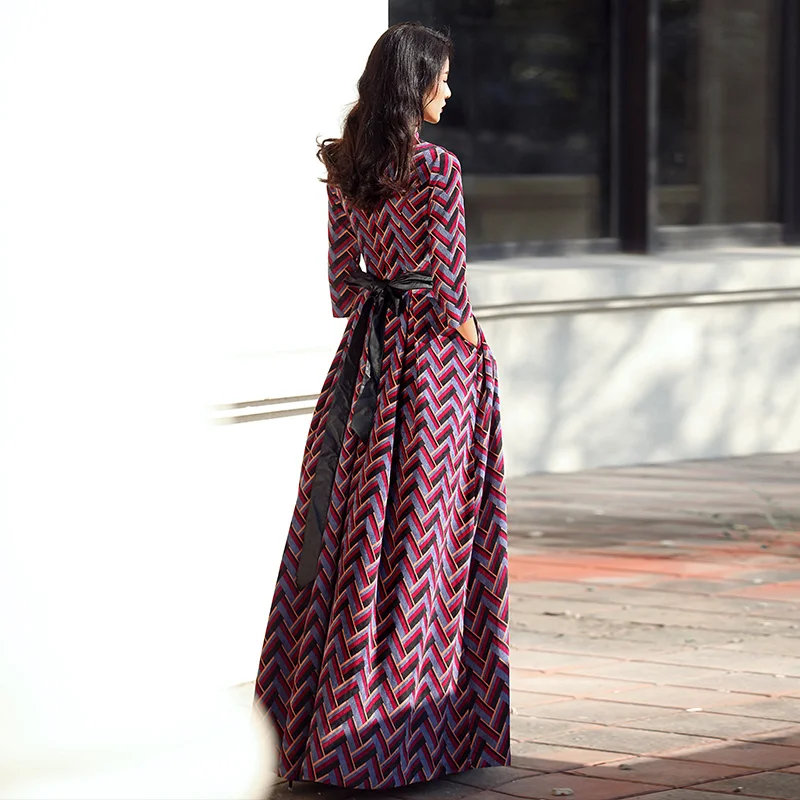 Женское облегающее платье макси в полоску винтажное большого размера пол весна