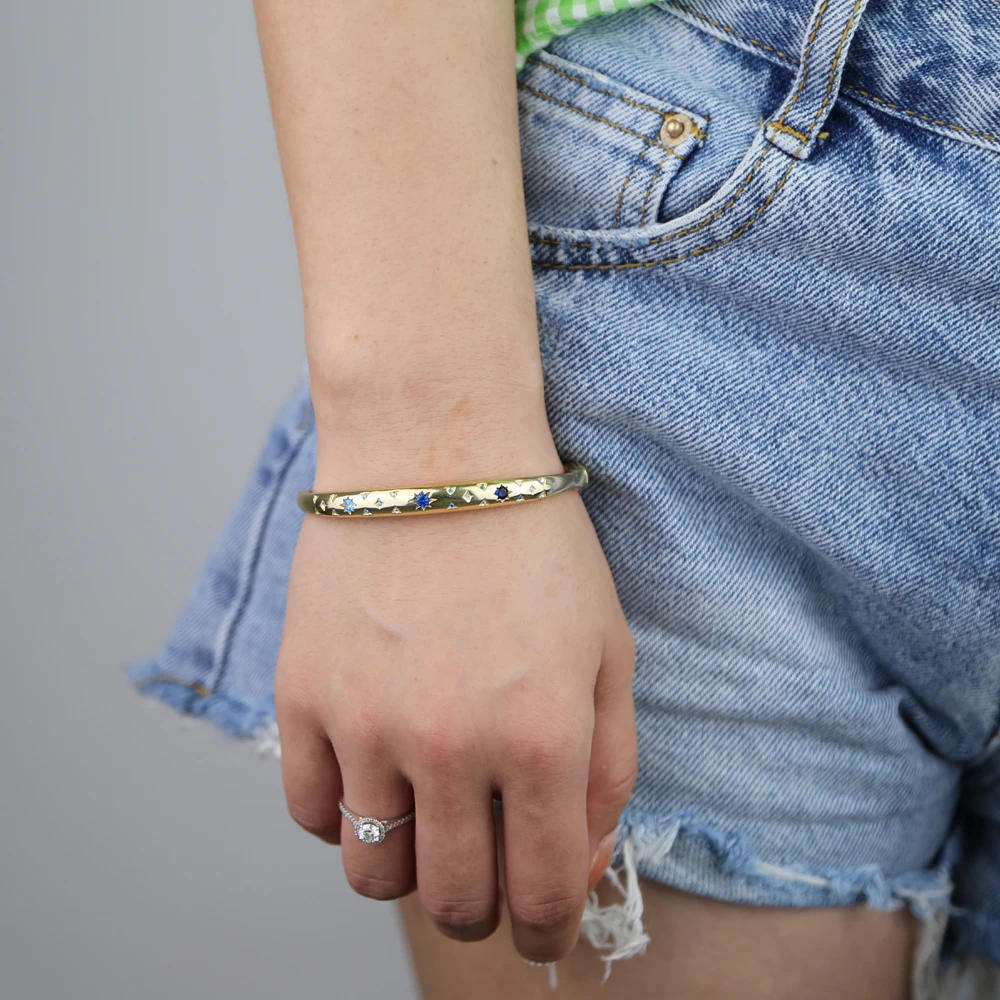 starry star starburst design signet Gold bangle bracelet for women fashion white blue CZs | Украшения и аксессуары