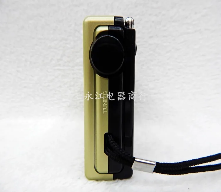 Портативное мини радио 9 диапазонов FM/AM/SW карманное со встроенным динамиком