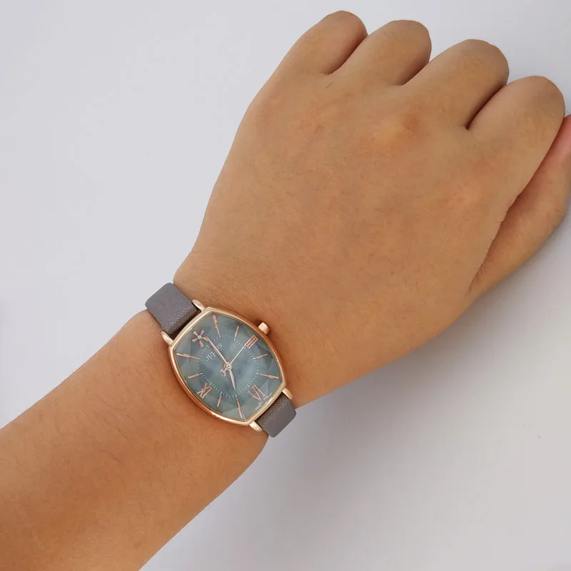 Часы наручные Julius женские элегантные модные с кожаным браслетом гравировкой