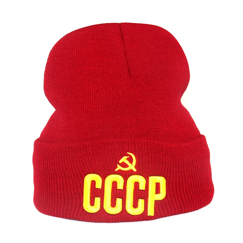 Осенне-зимняя шапка унисекс с объемной вышивкой CCCP теплая вязаная женская