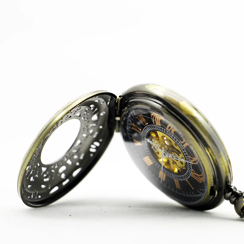 Grotesque Pattern Hollow Design Manual Mechanical Pocket Watch Vintage Steampunk Men's Necklace Pendant Accessory Gift