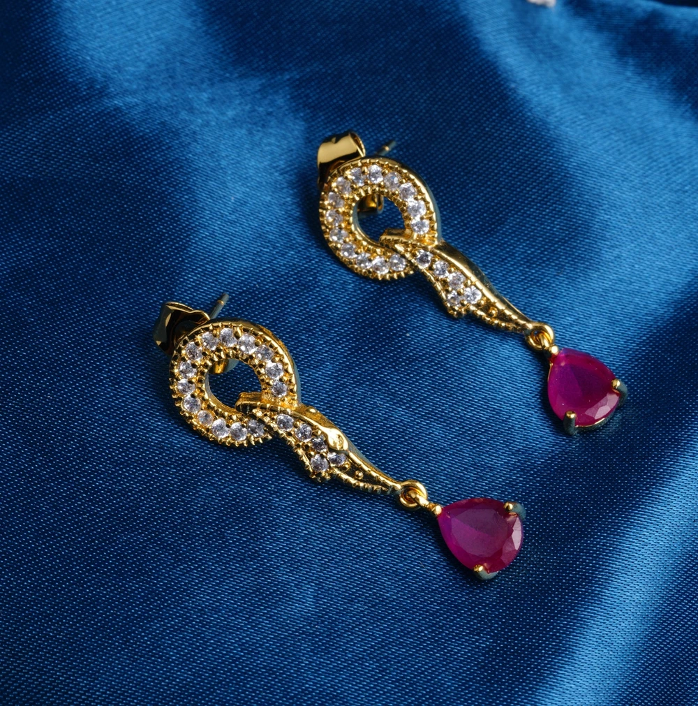 Yunkingdom CZ Кристалл Висячие серьги для женщин золотой цвет капли воды женские