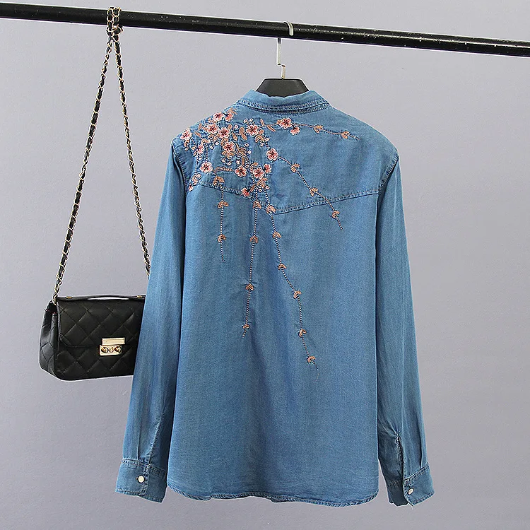 

Big yards embroidered cowboy shirt
