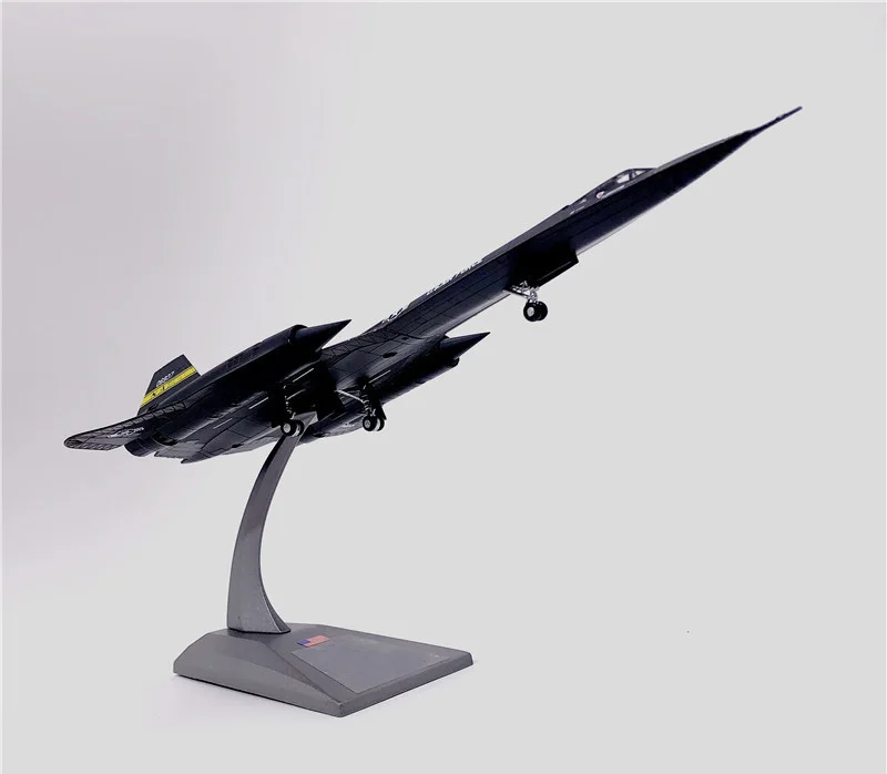Модель коллекции 1/144 года из сплава Blackbird SR-71 США скаутская модель |