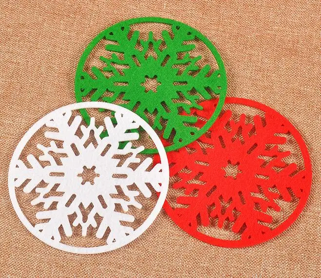 

Merry Christmas Snowflakes Cup Mat Christmas Decorations Dinner Party Dish Tray Pad for Home Decor