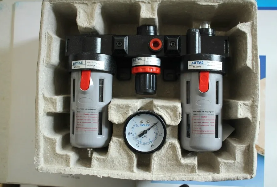 Новый оригинальный FRL фильтр BC3000| |