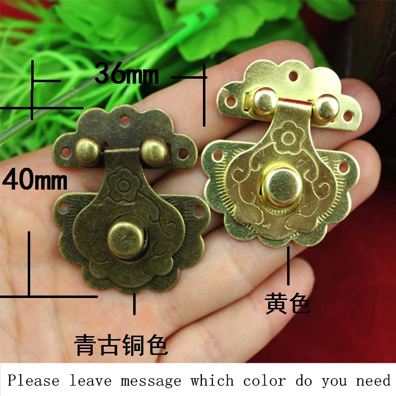 

10Pcs 36*40MM iron buckle hasp hasp wooden wine box with lock Buckle Antique Padlock Hardware