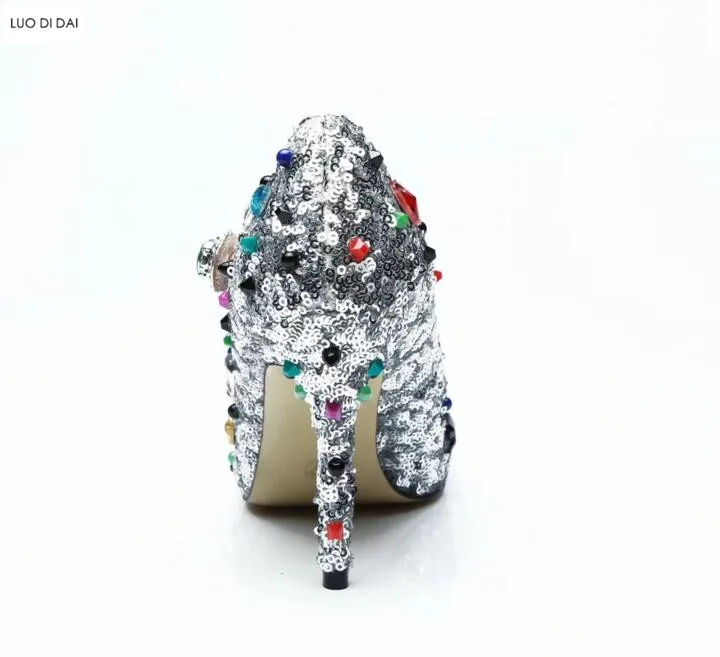 Модные женские блестящие туфли-лодочки со стразами на высоком тонком каблуке