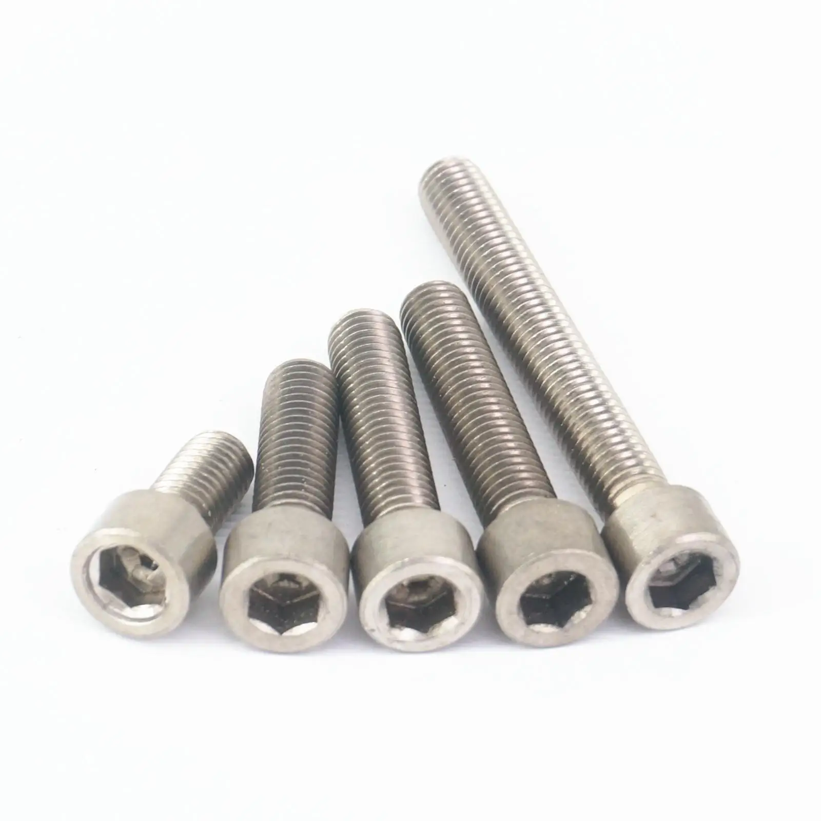 

5PCS M10x1.5 Thread Length 15/20/25/30/35/40/45/50mm TA2 GR2 Titanium Hex Socket Head Screw Bolts Anti Acid Corrosion DIN 912