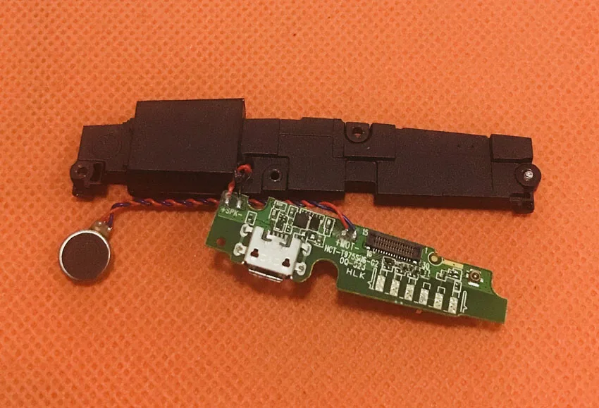 Б/у оригинальная зарядная плата с USB разъемом + Громкий динамик для Oukitel K10000 Pro MTK6750T