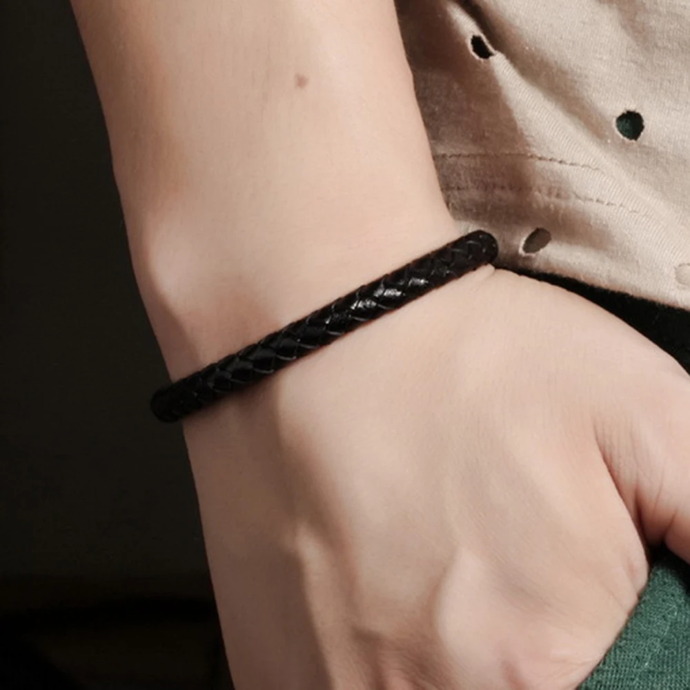Новинка 2019 многослойный Плетеный плетеный браслет в стиле панк черного и белого