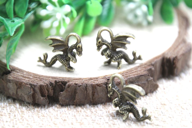 

20pcs bronze tone Dragon Charms 3D Dragon Pendants Fantasy Charms Dragon Beads 21x13mm