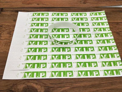 100 штук одноразовый браслет tyvek для мероприятий, простой цветной дешевый бумажный браслет tyvek