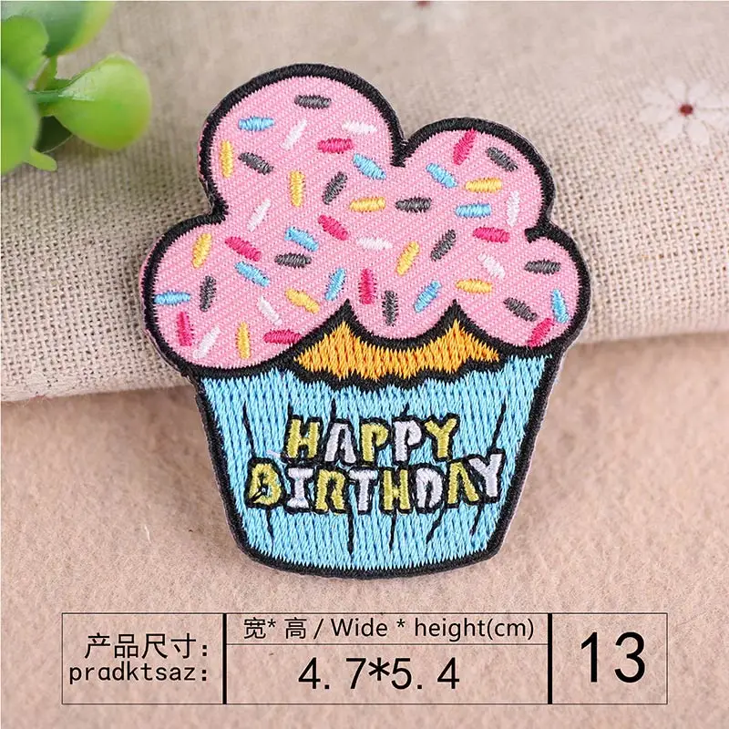 12pcs/lot Christmas series patches cloth iron on stickers badges DIY embroidered for jeans clothes decoration | Дом и сад