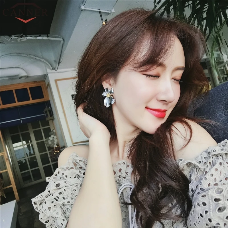 Женские серьги гвоздики с цветком CANNER изысканные винтажные сережки серебряного