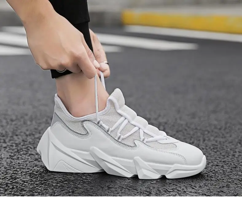 Fashion men sneakers casual and comfortable mesh platform casual shoes men's solid color soft bottom outdoor shoes K4-20