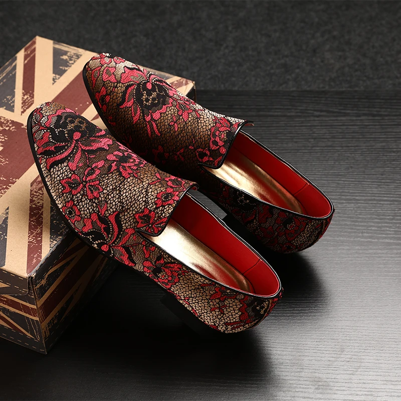 Мужские классические туфли с вышивкой черные повседневные лоферы на плоской
