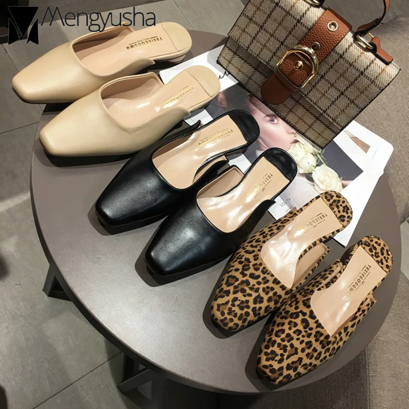 Известный бренд leopard сандалии с закрытым носком для женщин ретро круглый каблук