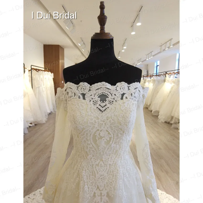 Off Shoulder Full Sleeve Wedding Dress A line High Quality Luxury Lace Bridal Gown