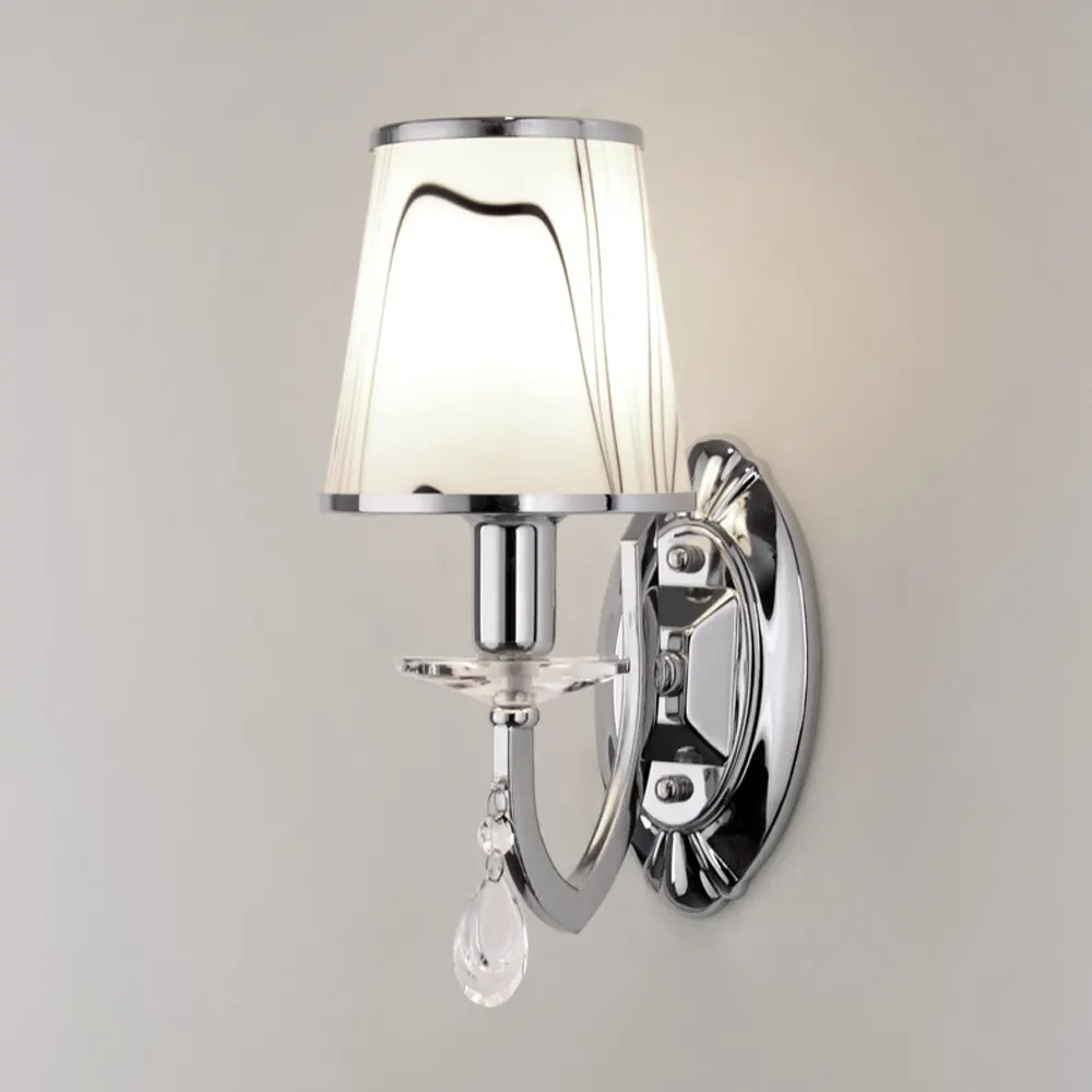 Простой современный стеклянный настенный светильник для ванной комнаты