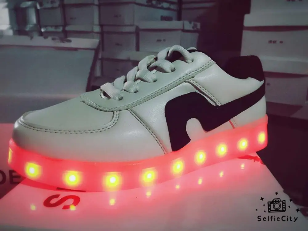 Black Hook USB Перезаряжаемые из натуральных материалов, Schoenen Для мужчин повседневная женская обувь световой мокасины для взрослых со светодиодной подсветкой для мальчиков и девочек; кроссовки со светодиодными лампочками мужской, женский, для пар обуви - Цвет: Black Hook