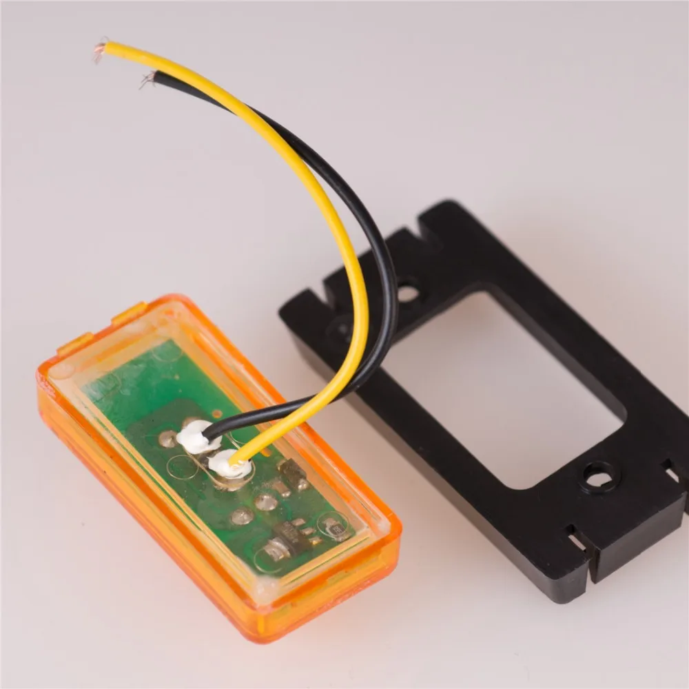 2Pcs 12V Car Styling 3 LED Side Markers for Trucks Buses Amber Red Trailer Lights For Ford Focus Ladan H4 Turn Signal Lamp | Автомобили и