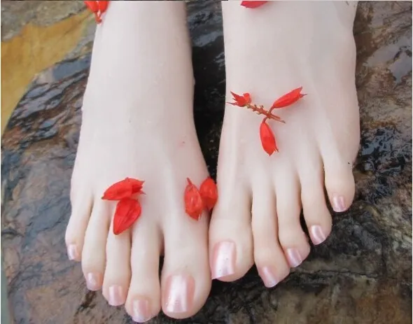 Free Feet Fetish Pictures