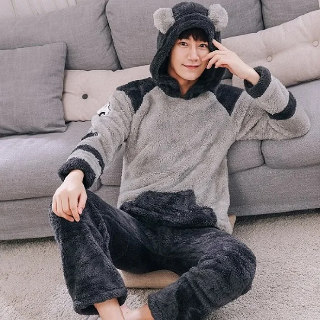 Men Pajamas Мужские утолщенные теплые пижамные комплекты для пар, зимняя мягкая Фланелевая пижама с принтом автомобилей, длинная Пижама для отдыха, Коралловая бархатная женская пижама - Цвет: Men Pajamas