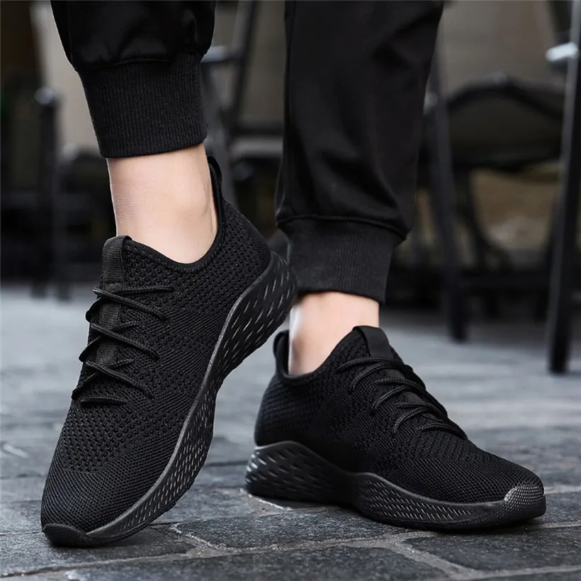 Мужские кроссовки для бега 2018 Нескользящие Мягкие сетчатые мужские на шнуровке