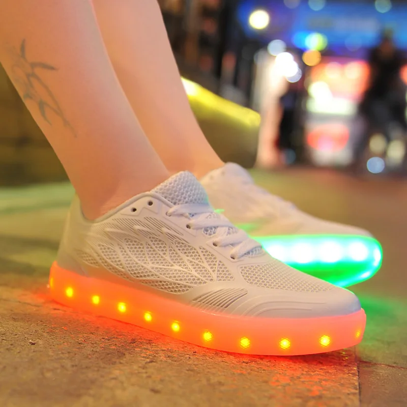ПРИВЕЛО Обувь 8 Цветов 2017 Chaussures Женщины Светодиодные Usb Зарядки Огни Испуская