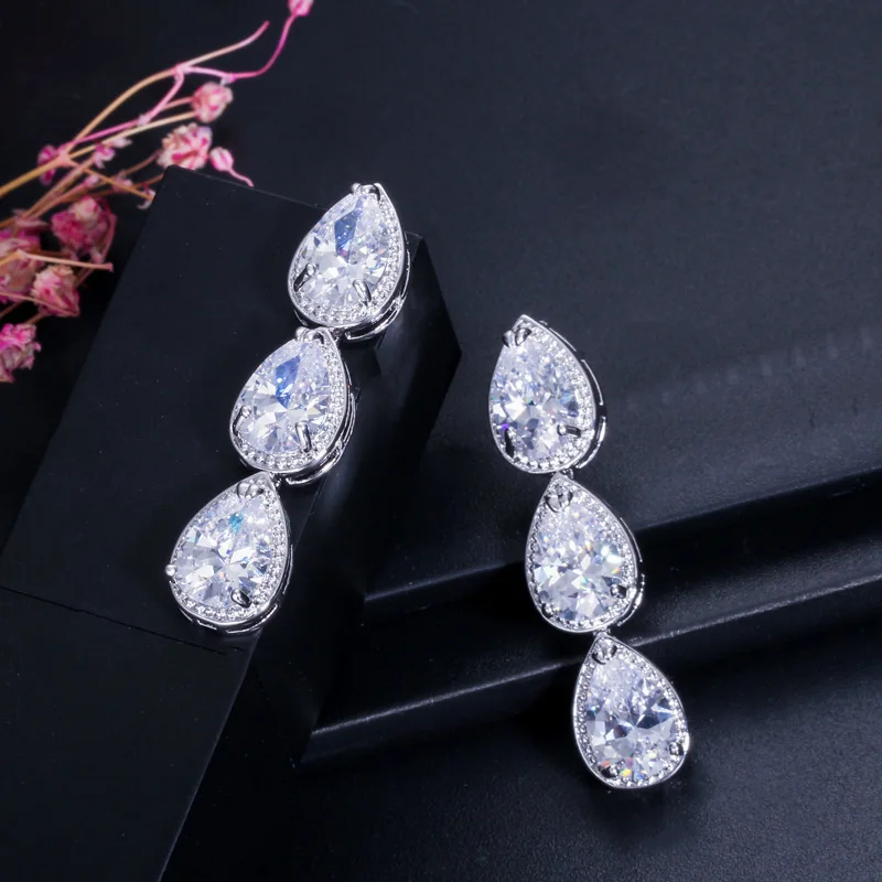 Женские серьги подвески с фианитами серебристого цвета|womens dangle earrings|dangle earringsfashion