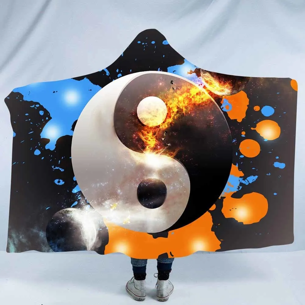 Одеяло с капюшоном из кораллового флиса 3D-принтом Тай-Чи для путешествий