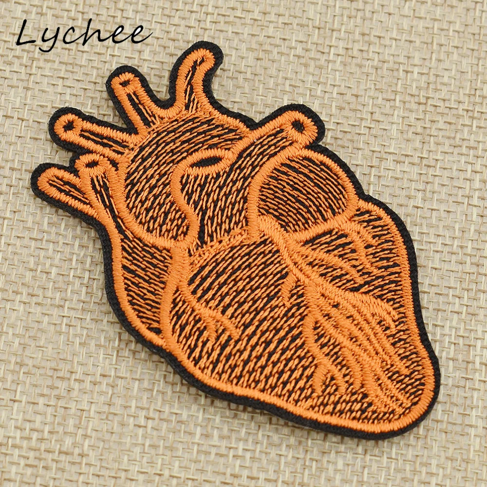 Lychee красочные вышитые человеческое сердце Любовь пришить Железный патч значок