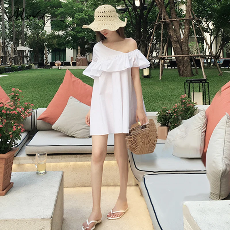 Женское платье-мини летнее однотонное ассиметричное с оборками выше колена 2019 |