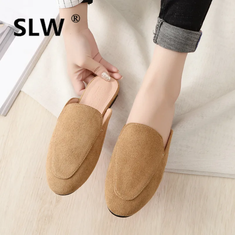 Низкий квадратный каблук размера плюс с металлическим украшением обувь без