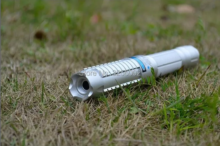 

Most Powerful Military 450nm 1000000m 100w Blue Laser Pointer Flashlight Light Burning Match/dry wood/black/Burn Cigarettes