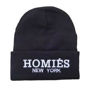 Черный корешей Pom шапочка зимняя вязаная шапка со словами Skullies головы Кепки для