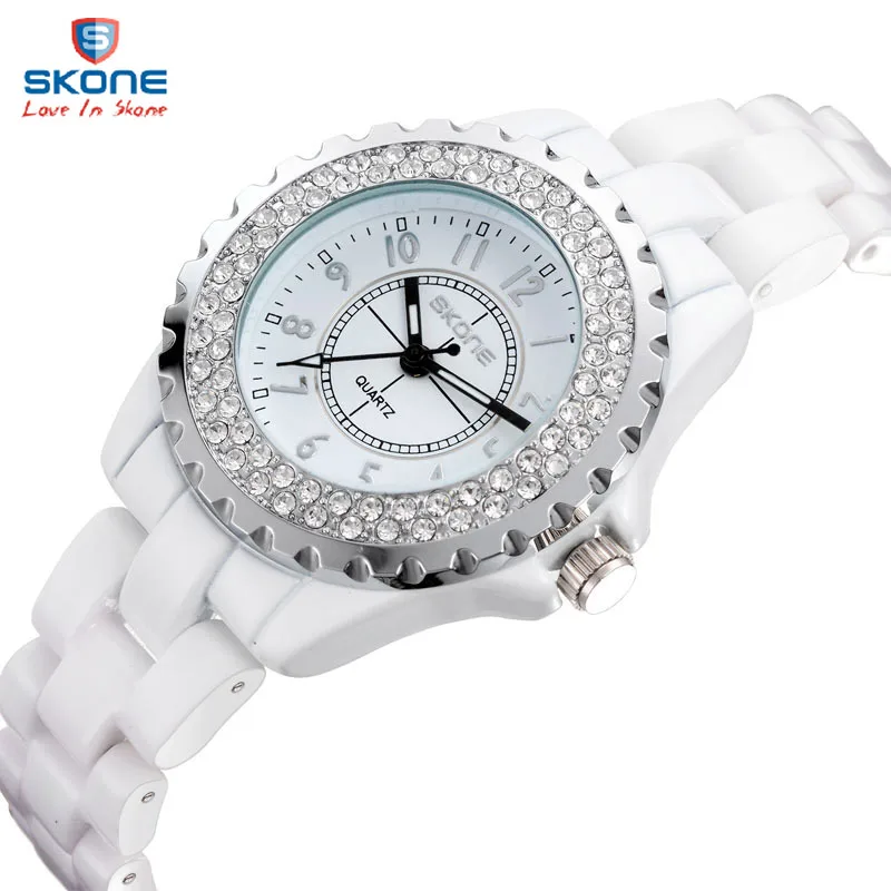 SKONE новый дизайн модные со стразами True керамики женщин Роскошные Часы