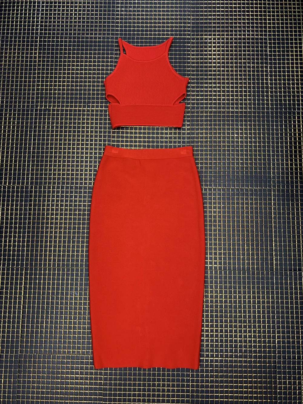 Женское Бандажное Платье До Колена красное черное желтое платье без рукавов с