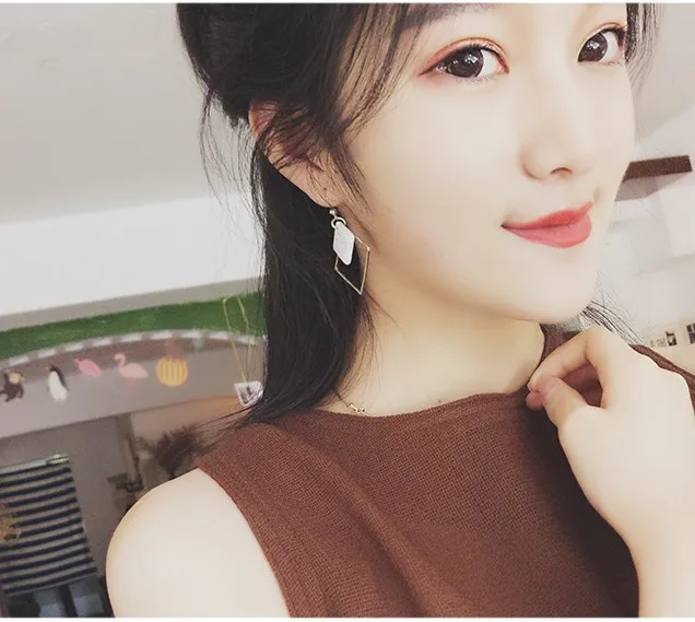 Новое поступление 2017 простые серьги в виде натуральной белой ракушки