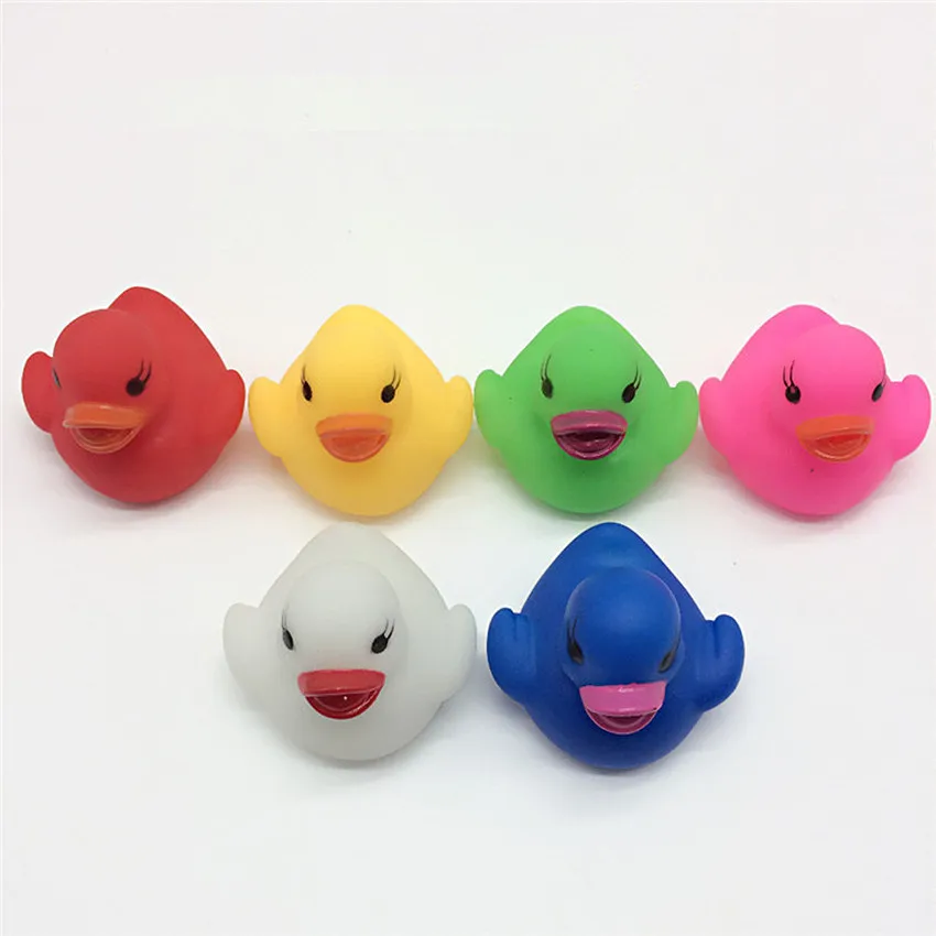 Комплект из 4 предметов Rubber Duck Ванна мигающий светильник игрушка авто Цвет