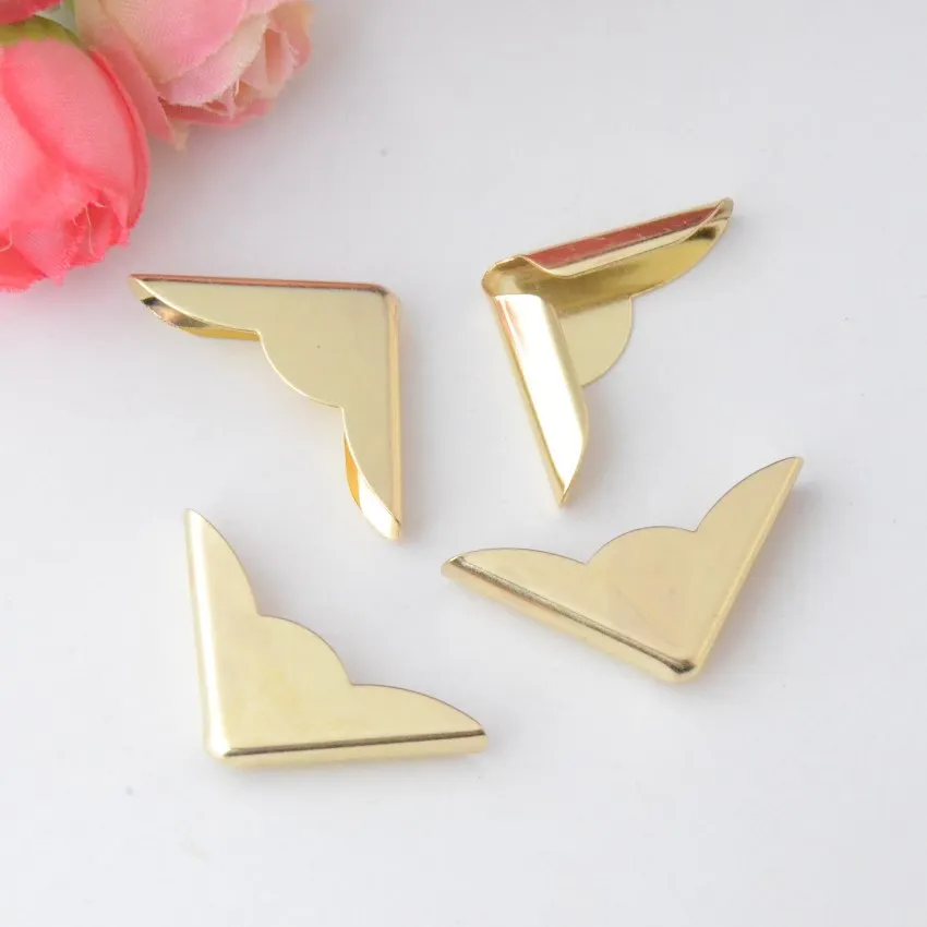 Бесплатная доставка 20 позолоченных книг Скрапбукинг Альбомы меню папки Угловые