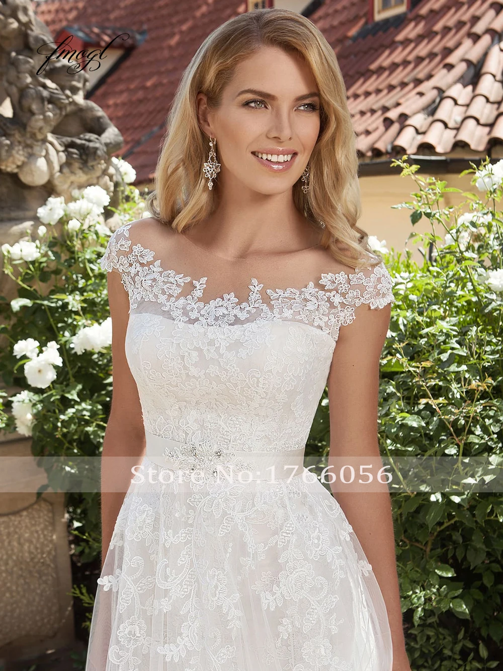 

Fmogl Sexy Illusion Scoop Neck A Line Wedding Dresses 2019 Appliques Sashes Cap Sleeve Court Train Lace Vintage Bridal Gowns