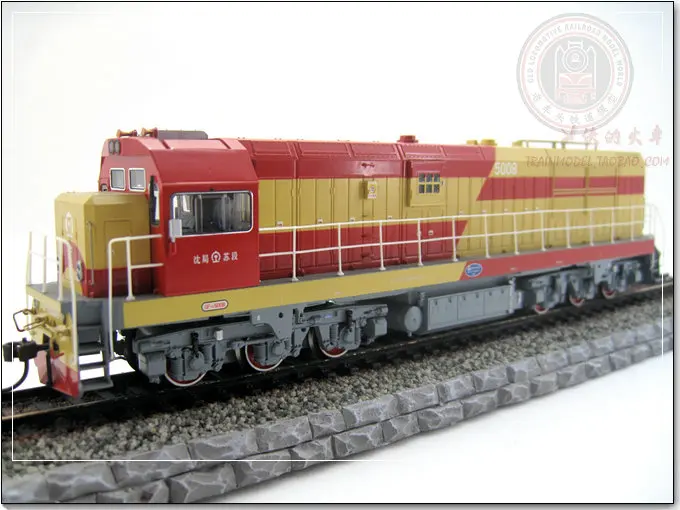 1/48 шкала медный китайский Dongfeng 7 г дизельный локомотив модель орбитальный