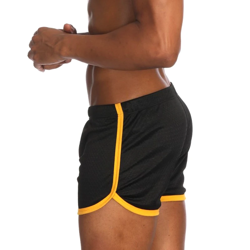 

Newly Men Cotton Briefs Middle Waist Elastic Soft Breathable Solid Color Male Underpants DO99
