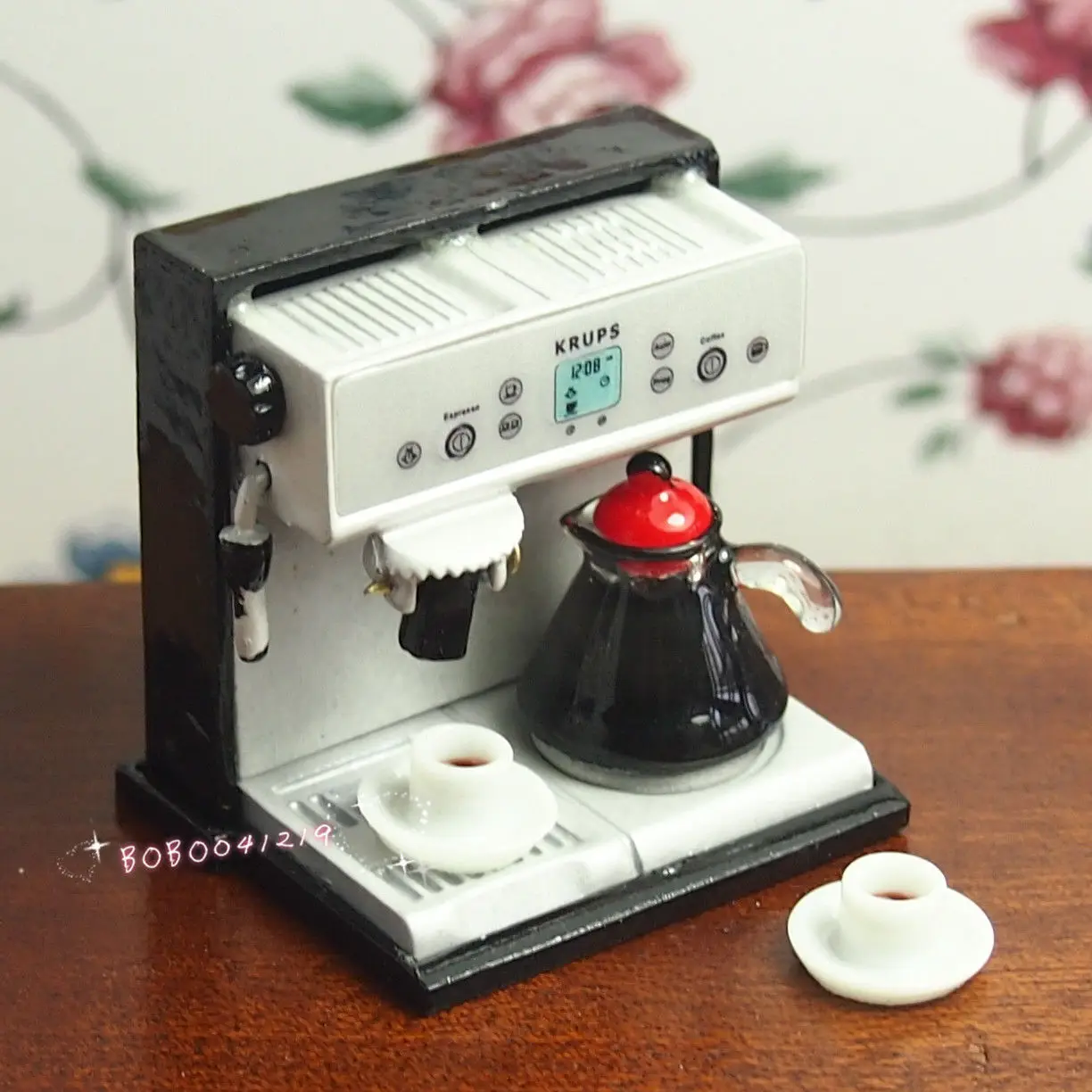 Кукольный домик Миниатюрный кухонный металлический Expresso кофемашина с кофе DM110W |